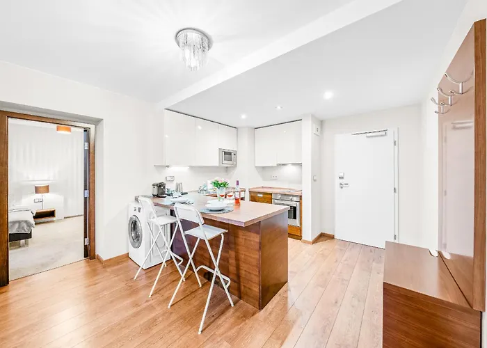 Spacious In Perfect Location 52m2 Apartamento