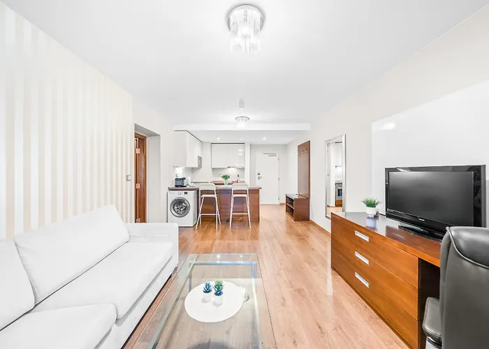 Spacious In Perfect Location 52m2 Пльзень